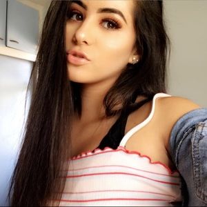 Meet your Posher, Sabrina